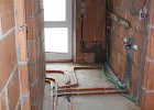 01.02.2012 Die Elektro- und Sanitär-Rohinstallation ist abgeschlossen.